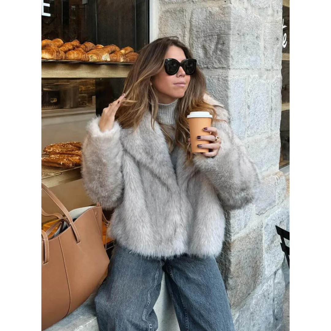 NOVA | ELEGANT PLUSH CROP COAT WITH TUMMY COVERAGE