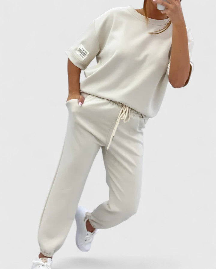 ISABELLA | STYLISH RELAXED-FIT 2-PIECE COMFORT SET