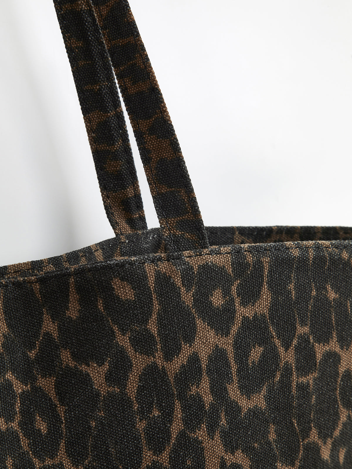 Ivy Leopard Print Shoulder Bag
