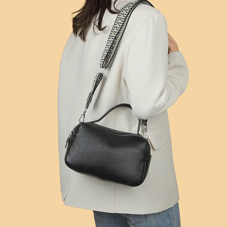 Ivy Leather Shoulder Bag