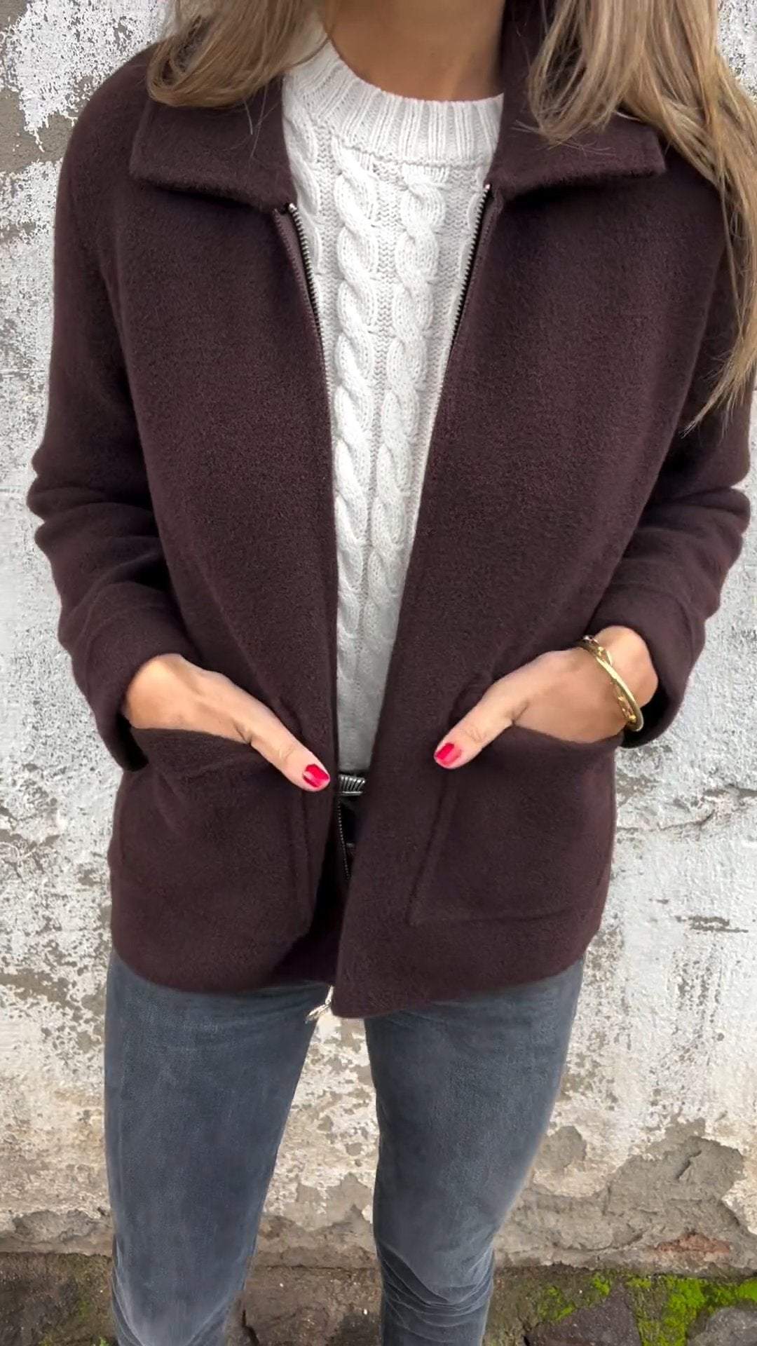 ENZA | COSY WINTER COAT WITH TUMMY COVERAGE