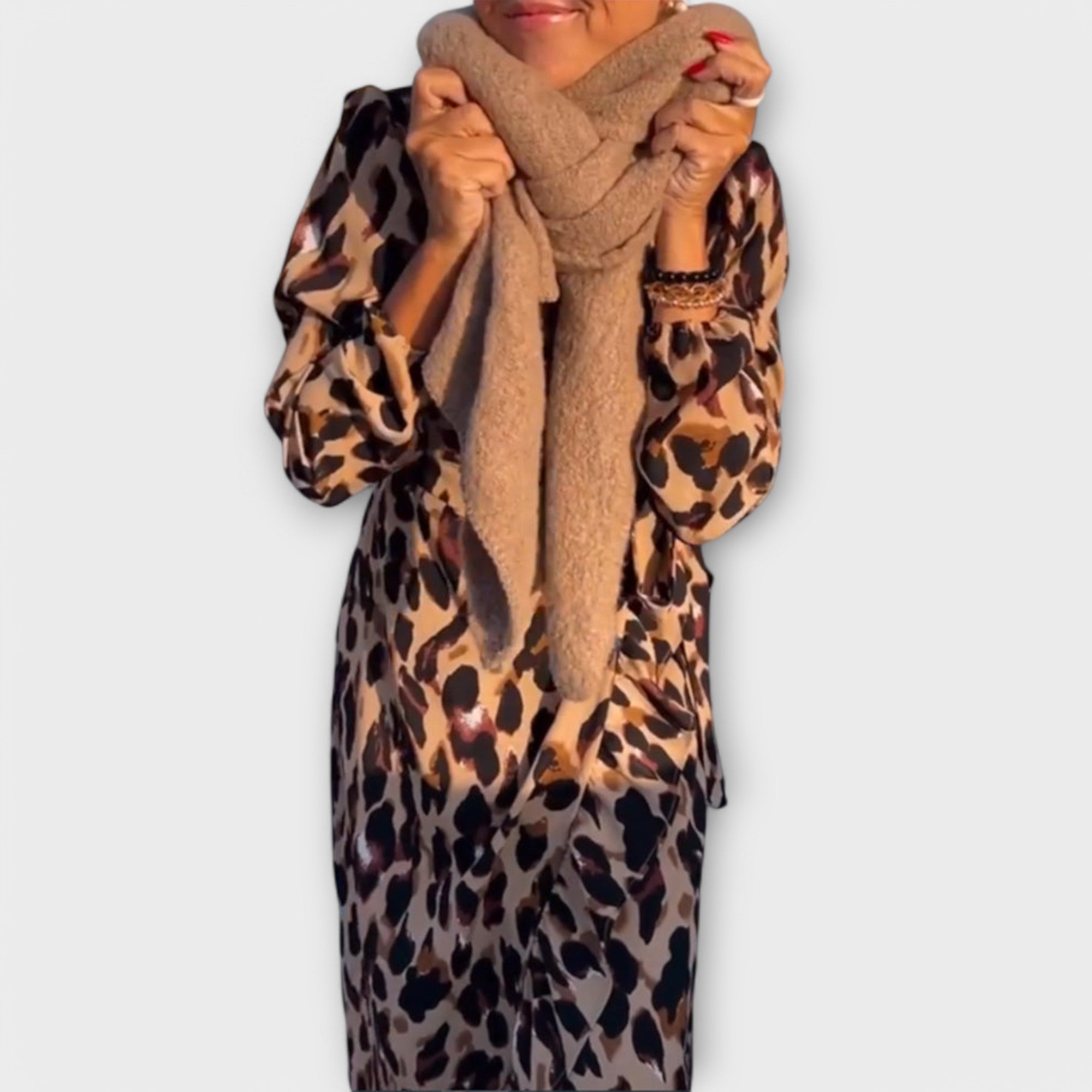 LIA – STYLISH RELAXED-FIT LEOPARD DRESS