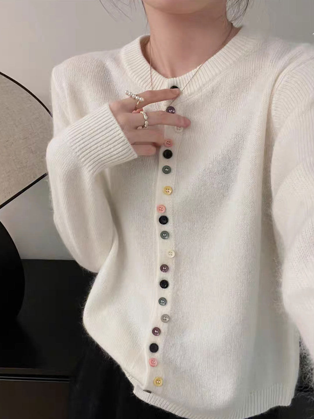 VANA | TIMELESS BUTTONED CARDIGAN WITH TUMMY COVERAGE