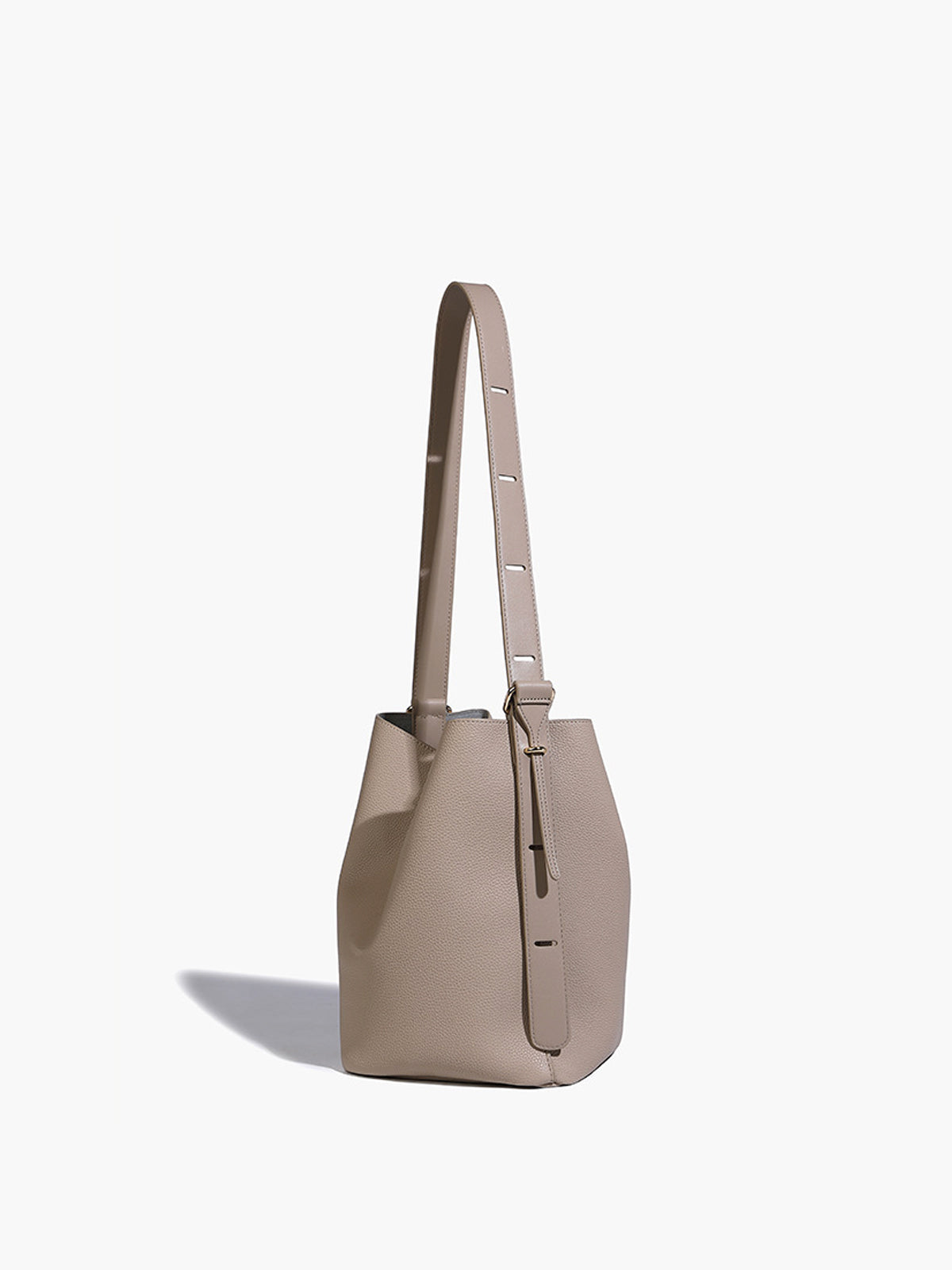 Ivy  Adjustable Strap Bucket Bag