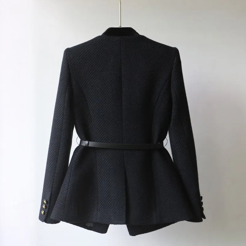 VALENCIA | ELEGANT TIMELESS COAT WITH TUMMY COVERAGE
