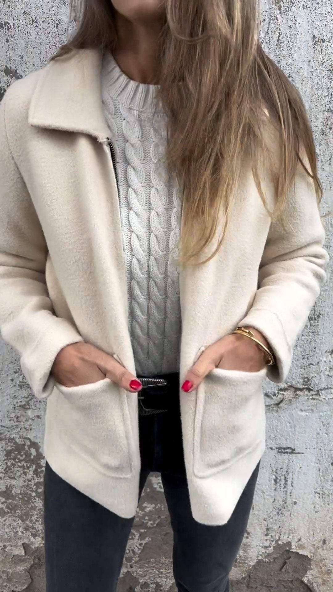 ENZA | COSY WINTER COAT WITH TUMMY COVERAGE
