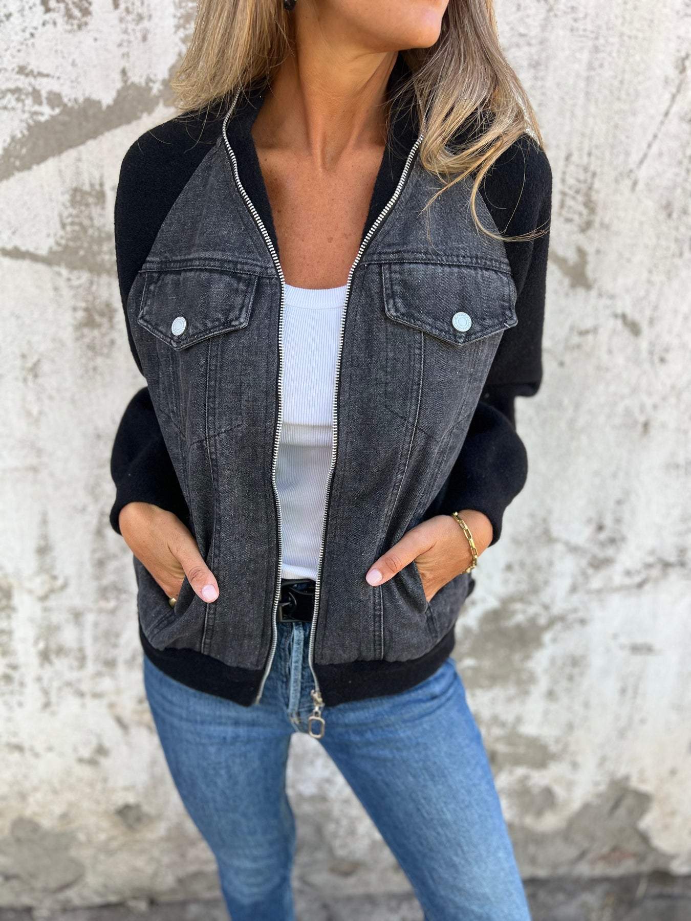 DIANNE | MODERN DENIM-TRIM JACKET